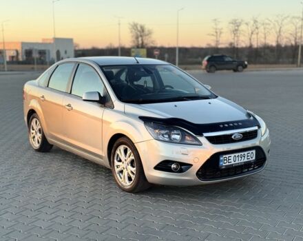 Серый Форд Фокус, объемом двигателя 1.6 л и пробегом 180 тыс. км за 5100 $, фото 1 на Automoto.ua