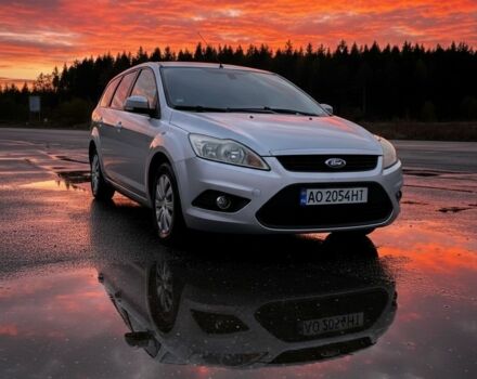 Серый Форд Фокус, объемом двигателя 1.6 л и пробегом 299 тыс. км за 4200 $, фото 1 на Automoto.ua