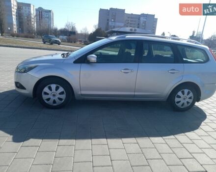 Серый Форд Фокус, объемом двигателя 1.6 л и пробегом 192 тыс. км за 5600 $, фото 1 на Automoto.ua