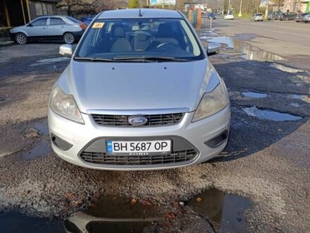 Серый Форд Фокус, объемом двигателя 1.6 л и пробегом 300 тыс. км за 5500 $, фото 1 на Automoto.ua