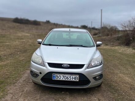 Серый Форд Фокус, объемом двигателя 1.6 л и пробегом 294 тыс. км за 4700 $, фото 1 на Automoto.ua