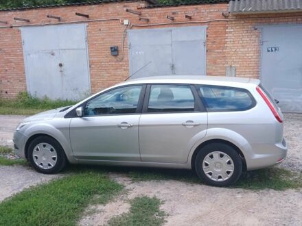 Серый Форд Фокус, объемом двигателя 1.4 л и пробегом 109 тыс. км за 6500 $, фото 1 на Automoto.ua