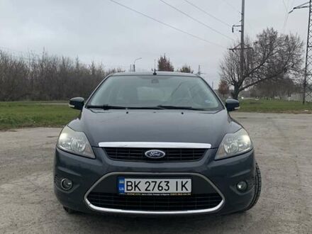Форд Фокус 2009 в Здолбунове на Automoto.ua Серый Форд Фокус, объемом двигателя 2 л и пробегом 246 тыс. км за 6299 $, фото 1 на Automoto.ua
