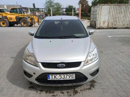 Сірий Форд Фокус, об'ємом двигуна 2 л та пробігом 259 тис. км за 2600 $, фото 1 на Automoto.ua
