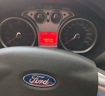 Серый Форд Фокус, объемом двигателя 1.56 л и пробегом 183 тыс. км за 5700 $, фото 1 на Automoto.ua