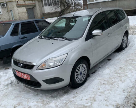Сірий Форд Фокус, об'ємом двигуна 1.6 л та пробігом 227 тис. км за 6000 $, фото 1 на Automoto.ua