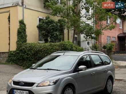 Сірий Форд Фокус, об'ємом двигуна 1.6 л та пробігом 260 тис. км за 5300 $, фото 1 на Automoto.ua