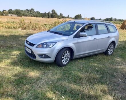 Серый Форд Фокус, объемом двигателя 1.6 л и пробегом 303 тыс. км за 3900 $, фото 1 на Automoto.ua