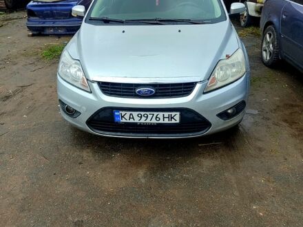 Сірий Форд Фокус, об'ємом двигуна 1.6 л та пробігом 291 тис. км за 3000 $, фото 1 на Automoto.ua