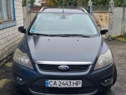Форд Фокус 2010 в Черкассах на Automoto.ua Серый Форд Фокус, объемом двигателя 2 л и пробегом 250 тыс. км за 4700 $, фото 1 на Automoto.ua