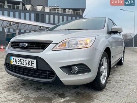 Форд Фокус 2010 в Киеве на Automoto.ua Серый Форд Фокус, объемом двигателя 1.6 л и пробегом 282 тыс. км за 6200 $, фото 1 на Automoto.ua