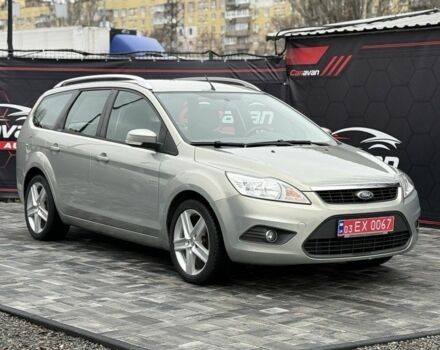 Серый Форд Фокус, объемом двигателя 1.6 л и пробегом 156 тыс. км за 6850 $, фото 1 на Automoto.ua
