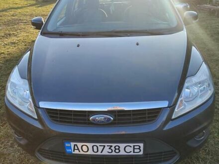 Форд Фокус 2010 в Виноградове на Automoto.ua Серый Форд Фокус, объемом двигателя 1.6 л и пробегом 228 тыс. км за 5500 $, фото 1 на Automoto.ua