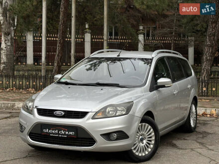 Серый Форд Фокус, объемом двигателя 1.6 л и пробегом 291 тыс. км за 6499 $, фото 1 на Automoto.ua