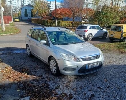 Серый Форд Фокус, объемом двигателя 1.6 л и пробегом 322 тыс. км за 4650 $, фото 1 на Automoto.ua