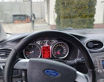 Сірий Форд Фокус, об'ємом двигуна 1.56 л та пробігом 292 тис. км за 6400 $, фото 1 на Automoto.ua