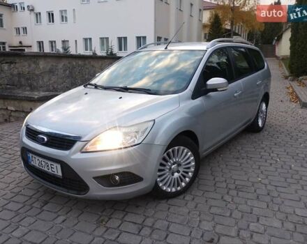 Серый Форд Фокус, объемом двигателя 1.6 л и пробегом 209 тыс. км за 4999 $, фото 1 на Automoto.ua