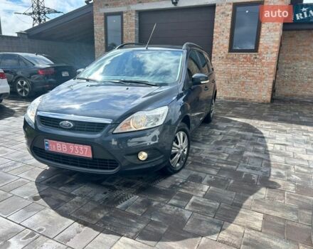 Сірий Форд Фокус, об'ємом двигуна 1.6 л та пробігом 207 тис. км за 5400 $, фото 1 на Automoto.ua