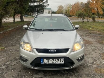 Форд Фокус 2010 в Чугуеве на Automoto.ua Серый Форд Фокус, объемом двигателя 1.8 л и пробегом 290 тыс. км за 3200 $, фото 1 на Automoto.ua
