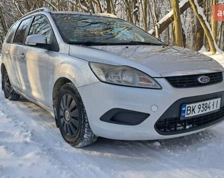 Сірий Форд Фокус, об'ємом двигуна 1.6 л та пробігом 330 тис. км за 5500 $, фото 1 на Automoto.ua
