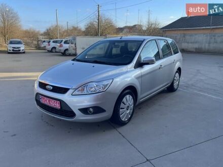 Серый Форд Фокус, объемом двигателя 1.6 л и пробегом 237 тыс. км за 5400 $, фото 1 на Automoto.ua