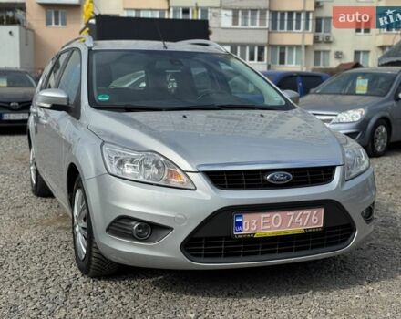 Серый Форд Фокус, объемом двигателя 1.6 л и пробегом 208 тыс. км за 6200 $, фото 1 на Automoto.ua