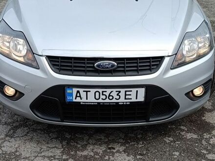 Сірий Форд Фокус, об'ємом двигуна 1.6 л та пробігом 259 тис. км за 5600 $, фото 1 на Automoto.ua