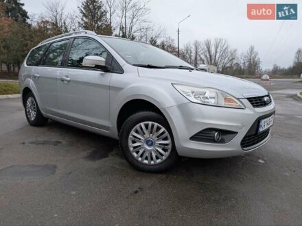 Серый Форд Фокус, объемом двигателя 1.6 л и пробегом 241 тыс. км за 6200 $, фото 1 на Automoto.ua