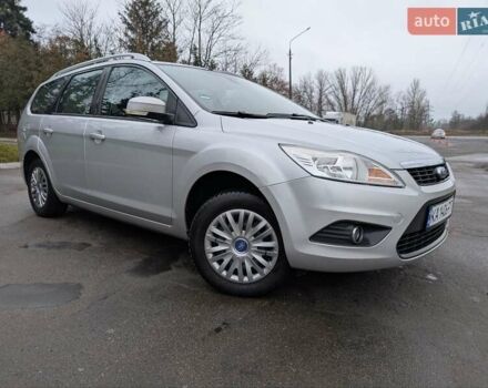 Серый Форд Фокус, объемом двигателя 1.6 л и пробегом 241 тыс. км за 6200 $, фото 1 на Automoto.ua