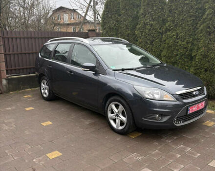 Сірий Форд Фокус, об'ємом двигуна 1.6 л та пробігом 217 тис. км за 5600 $, фото 1 на Automoto.ua