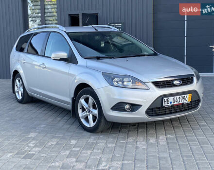 Сірий Форд Фокус, об'ємом двигуна 1.6 л та пробігом 182 тис. км за 5900 $, фото 1 на Automoto.ua