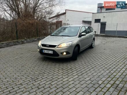 Сірий Форд Фокус, об'ємом двигуна 1.6 л та пробігом 193 тис. км за 5300 $, фото 1 на Automoto.ua