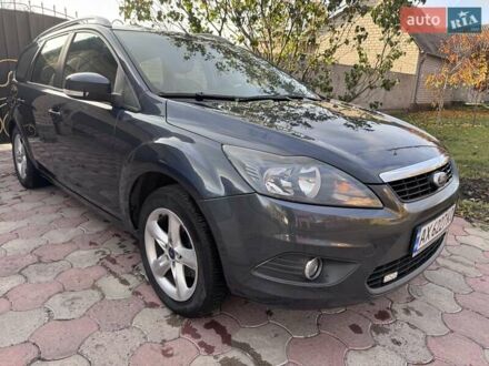 Серый Форд Фокус, объемом двигателя 1.6 л и пробегом 214 тыс. км за 6500 $, фото 1 на Automoto.ua