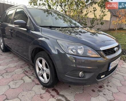 Сірий Форд Фокус, об'ємом двигуна 1.6 л та пробігом 214 тис. км за 6500 $, фото 1 на Automoto.ua