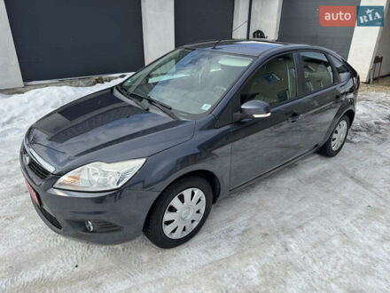 Серый Форд Фокус, объемом двигателя 1.6 л и пробегом 97 тыс. км за 5300 $, фото 1 на Automoto.ua