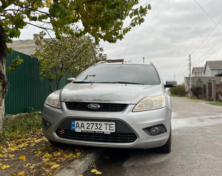 Серый Форд Фокус, объемом двигателя 1.6 л и пробегом 273 тыс. км за 4000 $, фото 1 на Automoto.ua