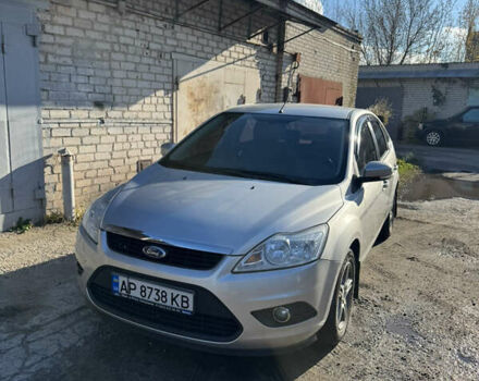 Форд Фокус 2010 в Запорожье на Automoto.ua Серый Форд Фокус, объемом двигателя 1.6 л и пробегом 189 тыс. км за 6499 $, фото 1 на Automoto.ua