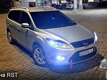 Сірий Форд Фокус, об'ємом двигуна 1.6 л та пробігом 246 тис. км за 6050 $, фото 1 на Automoto.ua