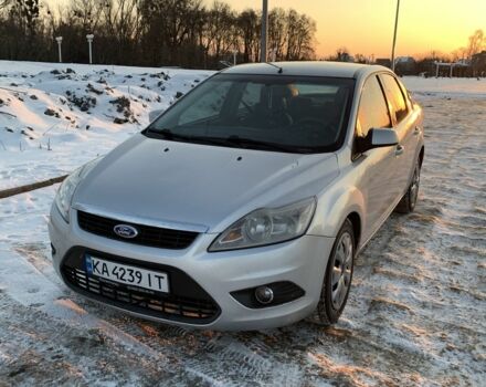 Серый Форд Фокус, объемом двигателя 1.6 л и пробегом 271 тыс. км за 3850 $, фото 1 на Automoto.ua