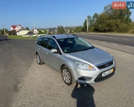 Серый Форд Фокус, объемом двигателя 1.6 л и пробегом 201 тыс. км за 5700 $, фото 1 на Automoto.ua