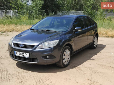 Форд Фокус 2010 у Дніпро (Дніпропетровську) на Automoto.ua Сірий Форд Фокус, об'ємом двигуна 1.6 л та пробігом 285 тис. км за 5500 $, фото 1 на Automoto.ua
