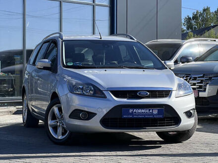 Форд Фокус 2010 в Нововолынск на Automoto.ua Серый Форд Фокус, объемом двигателя 1.6 л и пробегом 191 тыс. км за 6490 $, фото 1 на Automoto.ua