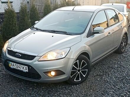 Сірий Форд Фокус, об'ємом двигуна 1.6 л та пробігом 212 тис. км за 6700 $, фото 1 на Automoto.ua