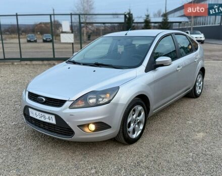 Сірий Форд Фокус, об'ємом двигуна 1.6 л та пробігом 200 тис. км за 4999 $, фото 1 на Automoto.ua