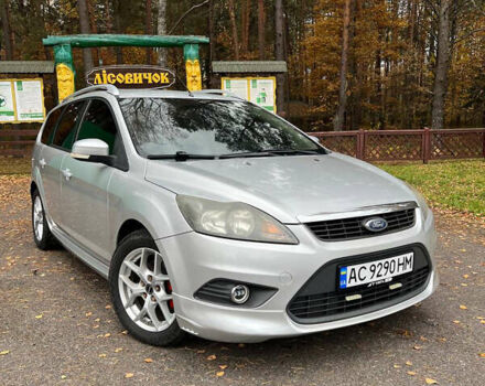 Серый Форд Фокус, объемом двигателя 1.56 л и пробегом 245 тыс. км за 6200 $, фото 1 на Automoto.ua