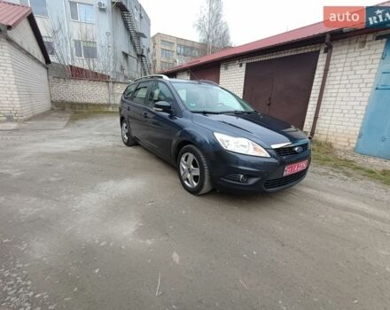 Серый Форд Фокус, объемом двигателя 1.6 л и пробегом 205 тыс. км за 5950 $, фото 1 на Automoto.ua