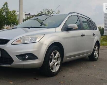 Серый Форд Фокус, объемом двигателя 1.6 л и пробегом 335 тыс. км за 5300 $, фото 1 на Automoto.ua