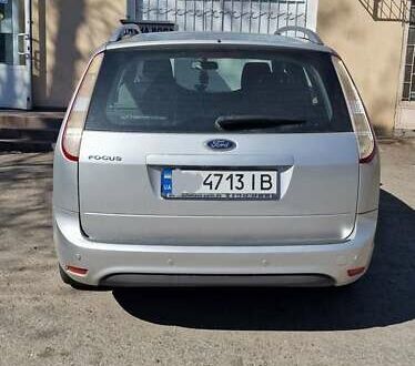 Серый Форд Фокус, объемом двигателя 1.6 л и пробегом 242 тыс. км за 5000 $, фото 1 на Automoto.ua