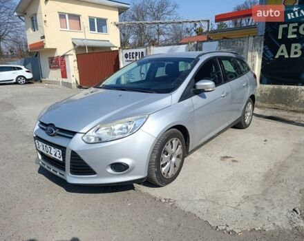 Серый Форд Фокус, объемом двигателя 1.6 л и пробегом 177 тыс. км за 5650 $, фото 1 на Automoto.ua