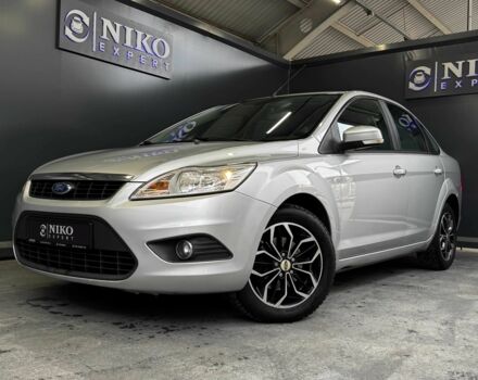 Сірий Форд Фокус, об'ємом двигуна 1.6 л та пробігом 174 тис. км за 5900 $, фото 1 на Automoto.ua